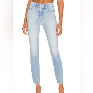 MOTHER High Waisted Looker Ankle Fray in Au Revoir